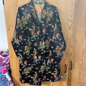 Vintage kimono trenchcoat dragon print